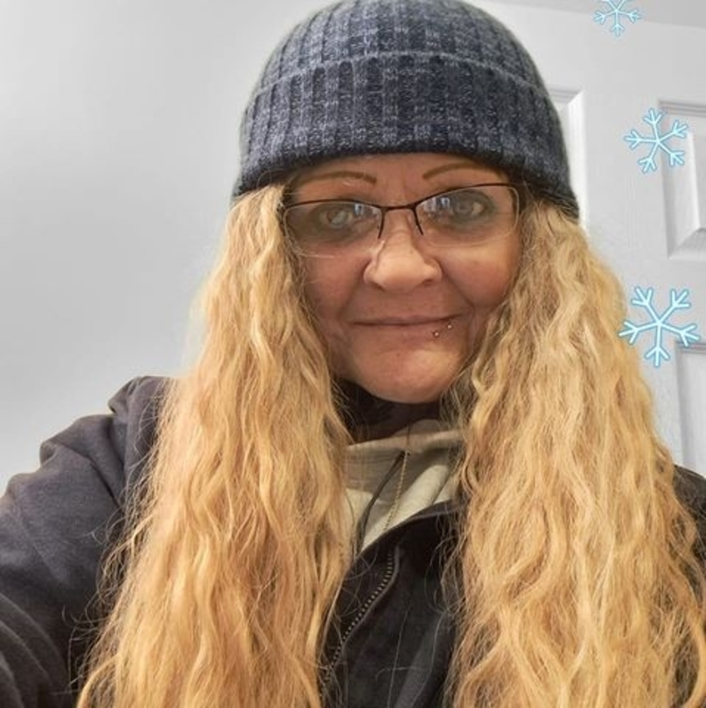 Meet your Posher, Regina